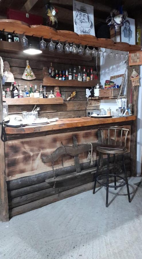 Cabana Dor De-Acas / Restaurant Dor De-Acas Gura Haitii Exterior foto